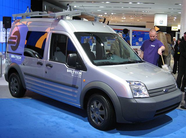 640px-Ford_Transit_Connect_NY.jpg
