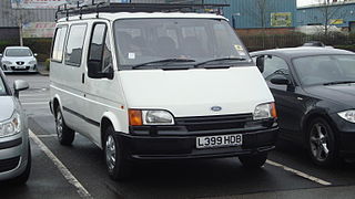 1994_Ford_Transit_2.5_D_GL_Automatic_(13646420144).jpg
