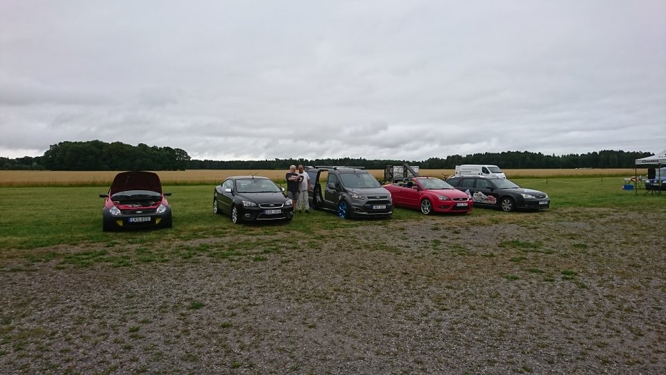 På plats tidigt, Classic Ford Meet